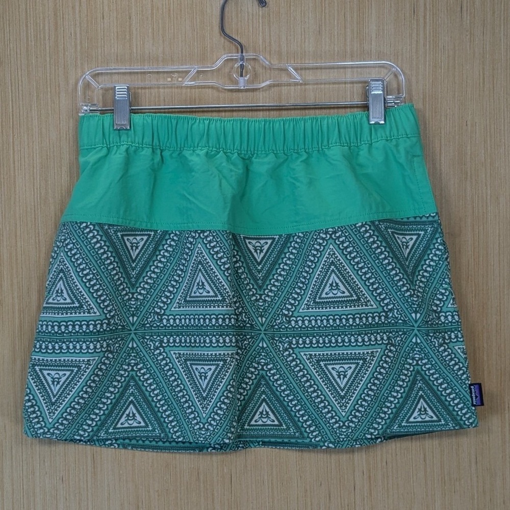 Patagonia Womens Baggies Skirt Gorpcore Granola Triangle Print Mini Size S Green